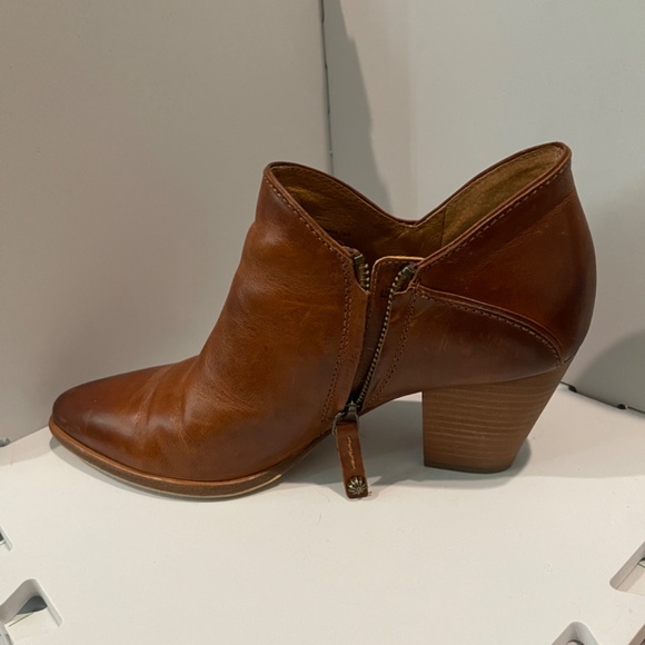 Frye Reed Ankle Boot size 9.5 - Picture 3 of 15